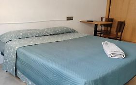 Holiday Centre Deluxe